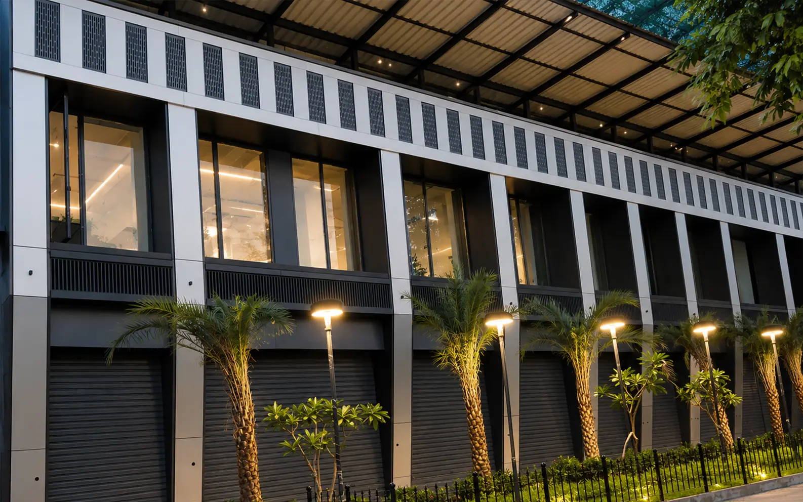 Facade Cladding — Commercial Elevation, Mumbai