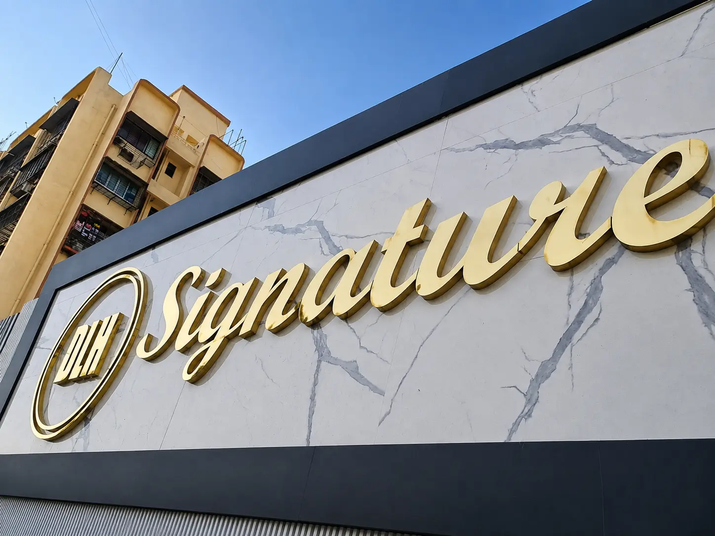 Facade Cladding — DLH Signature — Detail, Mumbai