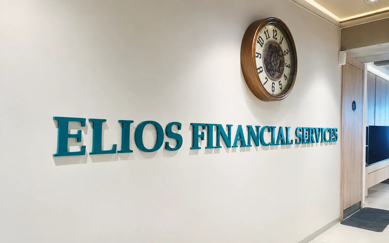 Wall Graphics — Elios Financial Services, Mumbai