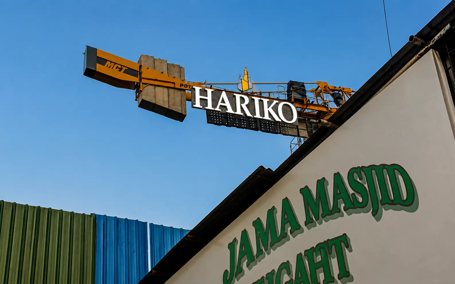 Crane Signs — Hariko — Site Approach, Mumbai